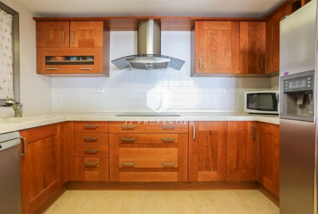 Tweedehands - Appartement / flat -
Torrevieja - Playa de los locos