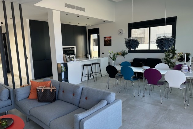 Resale - Chalet -
Rojales - Inland