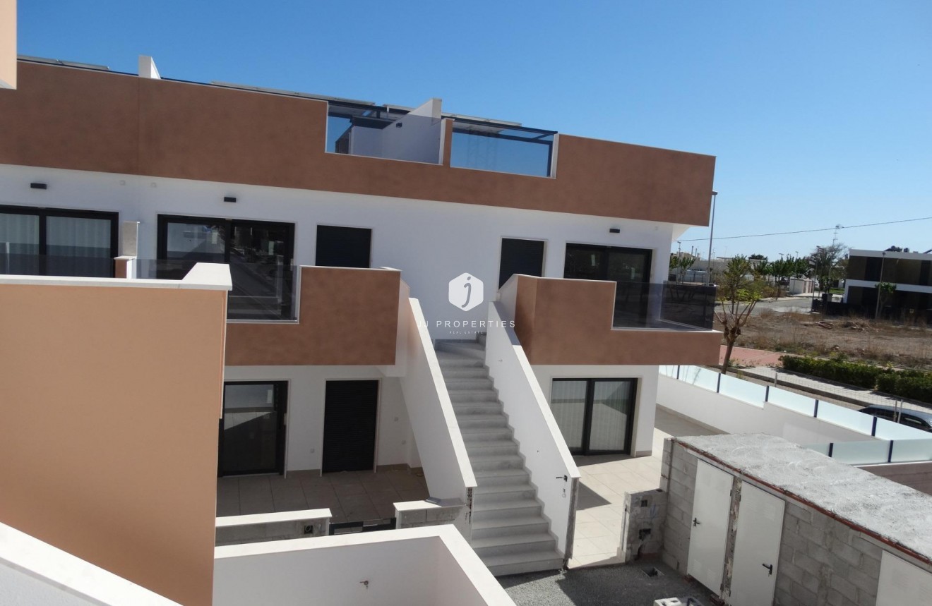 Nieuwbouw Woningen - Bungalow -
Pilar de la Horadada - pueblo