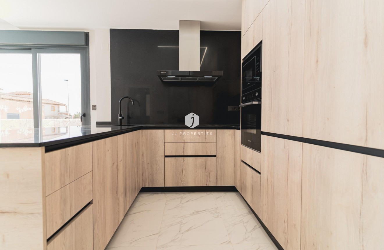 Neue Gebäude - Villa -
Orihuela Costa - Punta Prima