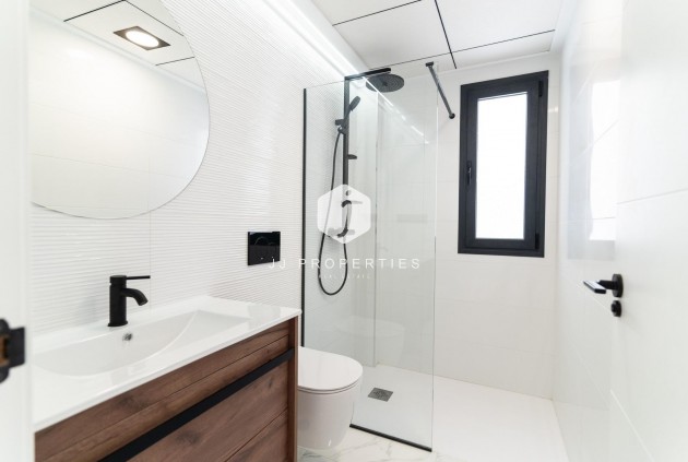 Neue Gebäude - Villa -
Orihuela Costa - Punta Prima