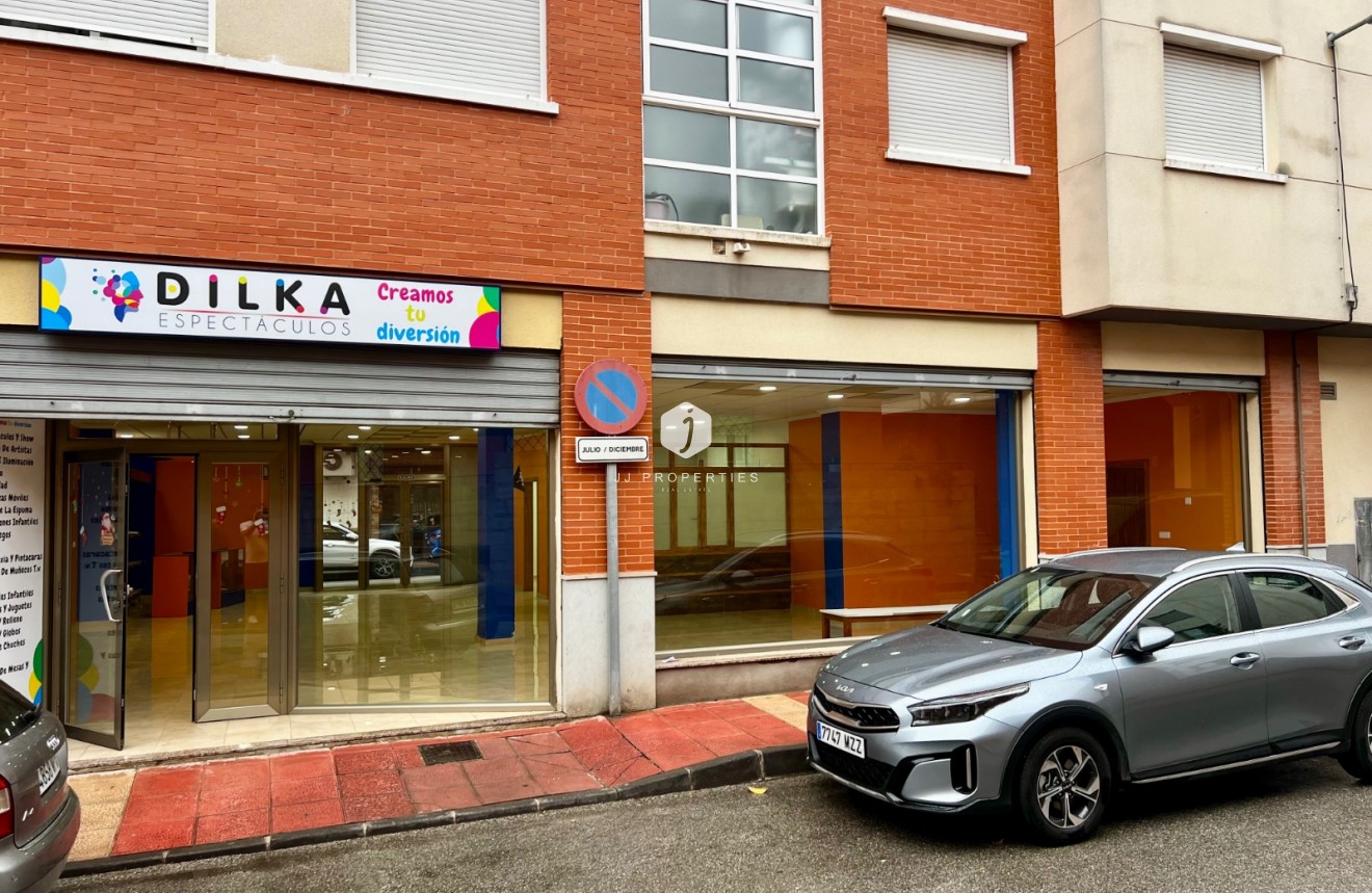 Tweedehands - Reclame -
Beniel - CENTRO