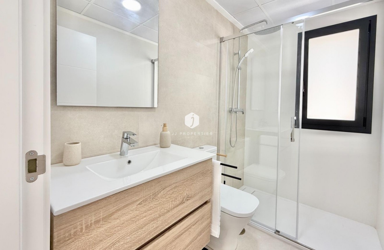 Nieuwbouw Woningen - Chalet -
Cox - San Fernando