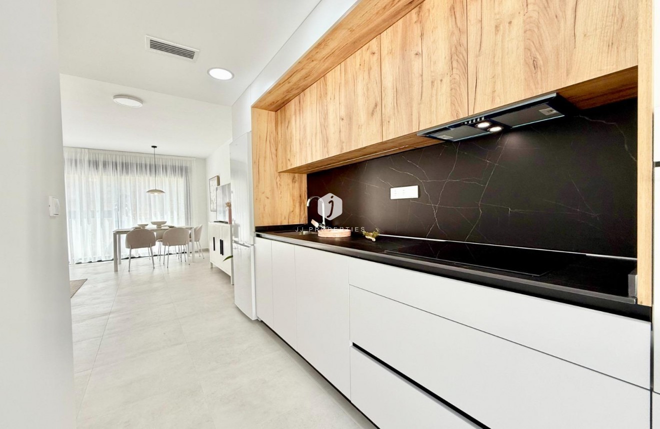 Obra nueva - Chalet -
Cox - San Fernando