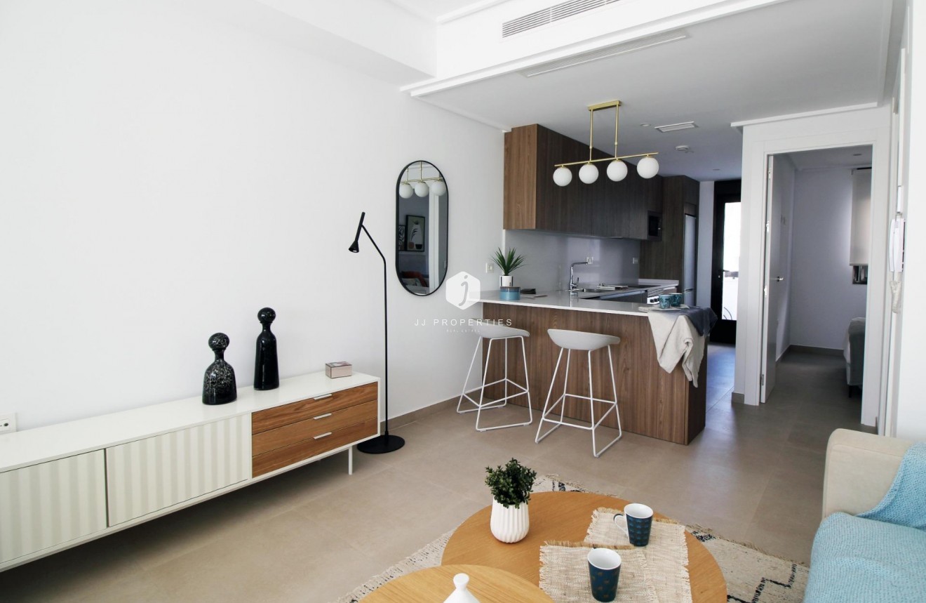 Nowy budynek - Szalet -
Pilar de la Horadada - parque Andromeda