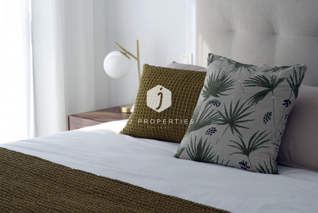 Nowy budynek - Szalet -
Pilar de la Horadada - parque Andromeda