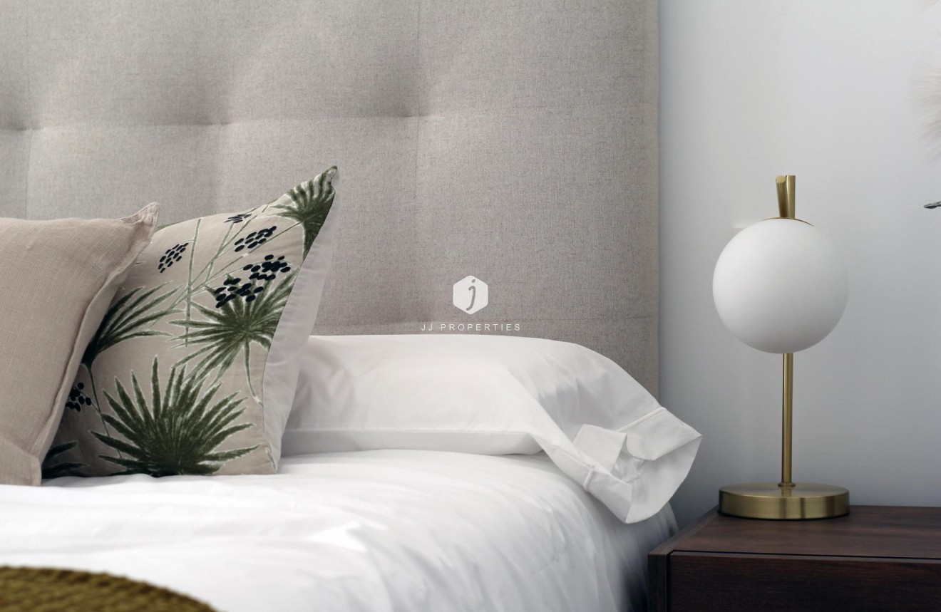 Nowy budynek - Szalet -
Pilar de la Horadada - parque Andromeda