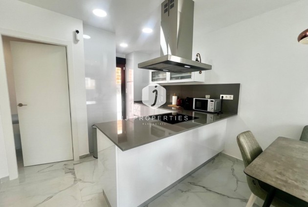 Tweedehands - Villa -
Torrevieja - Torretas