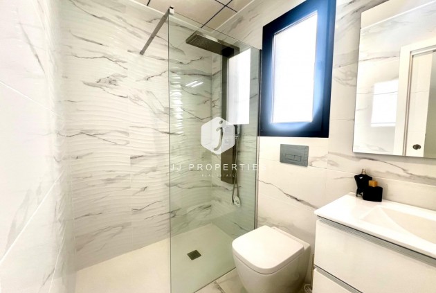 Tweedehands - Villa -
Torrevieja - Torretas