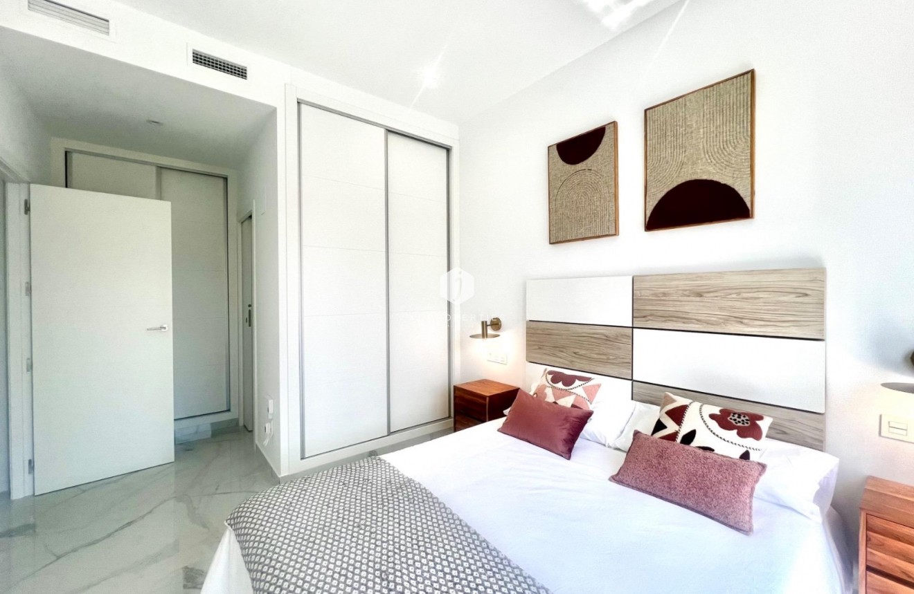 Tweedehands - Villa -
Torrevieja - Torretas