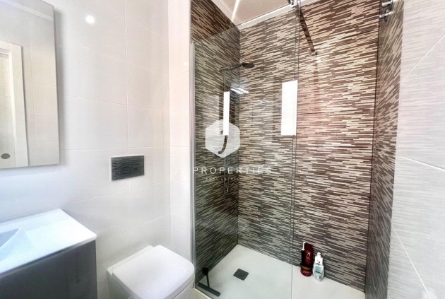 Tweedehands - Villa -
Torrevieja - Torretas