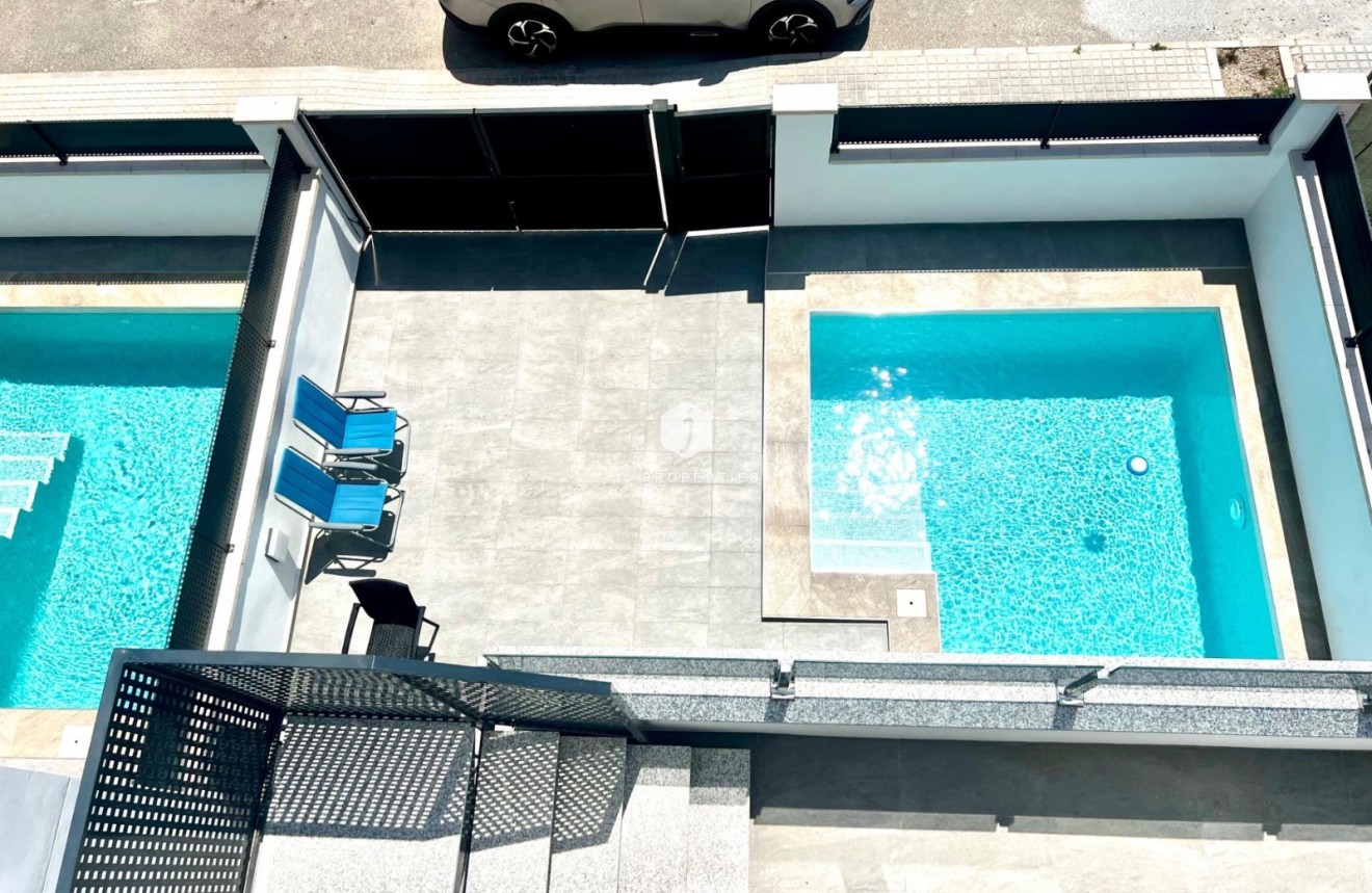 Tweedehands - Villa -
Torrevieja - Torretas