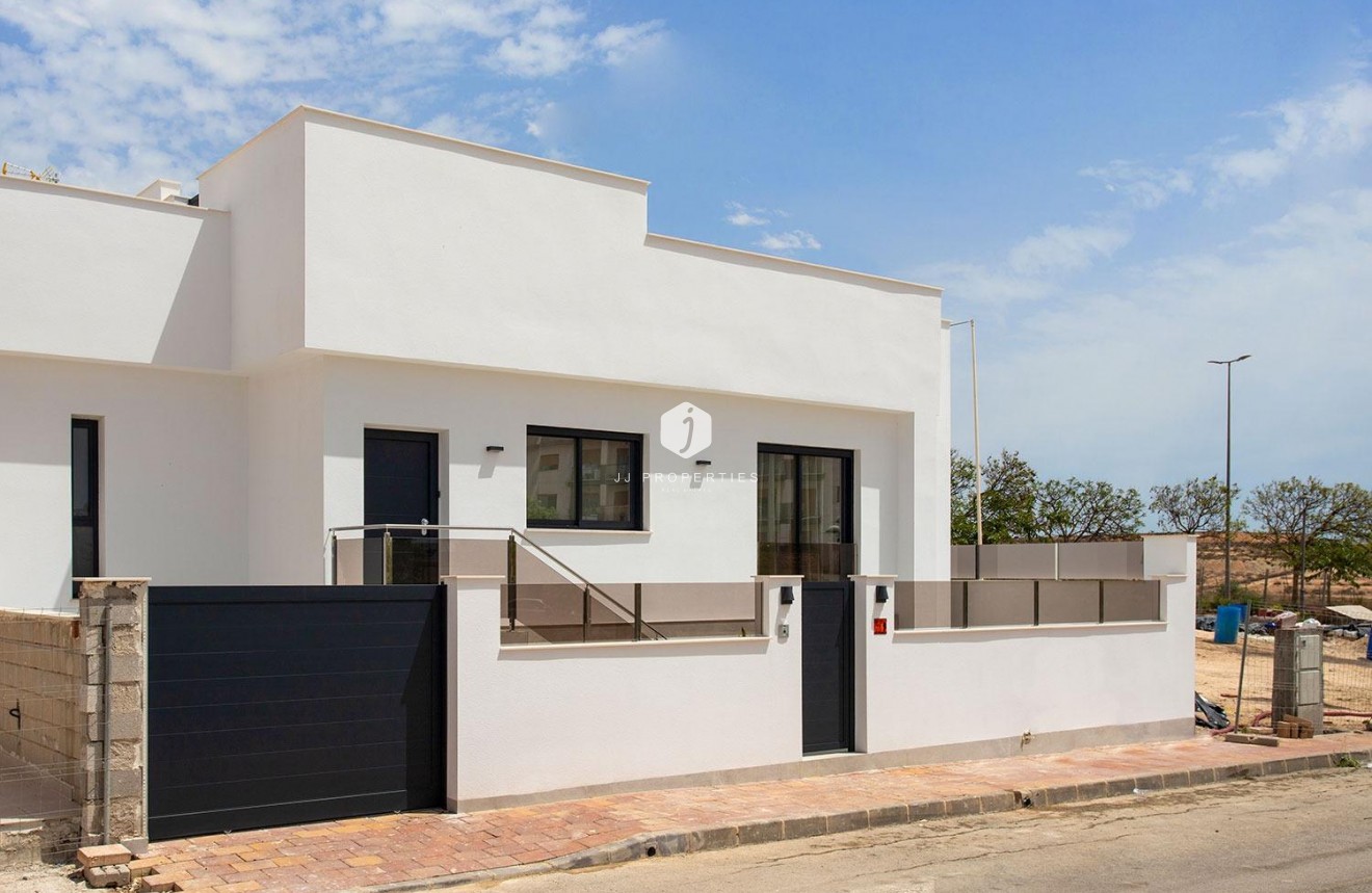 Nieuwbouw Woningen - Chalet -
Sucina