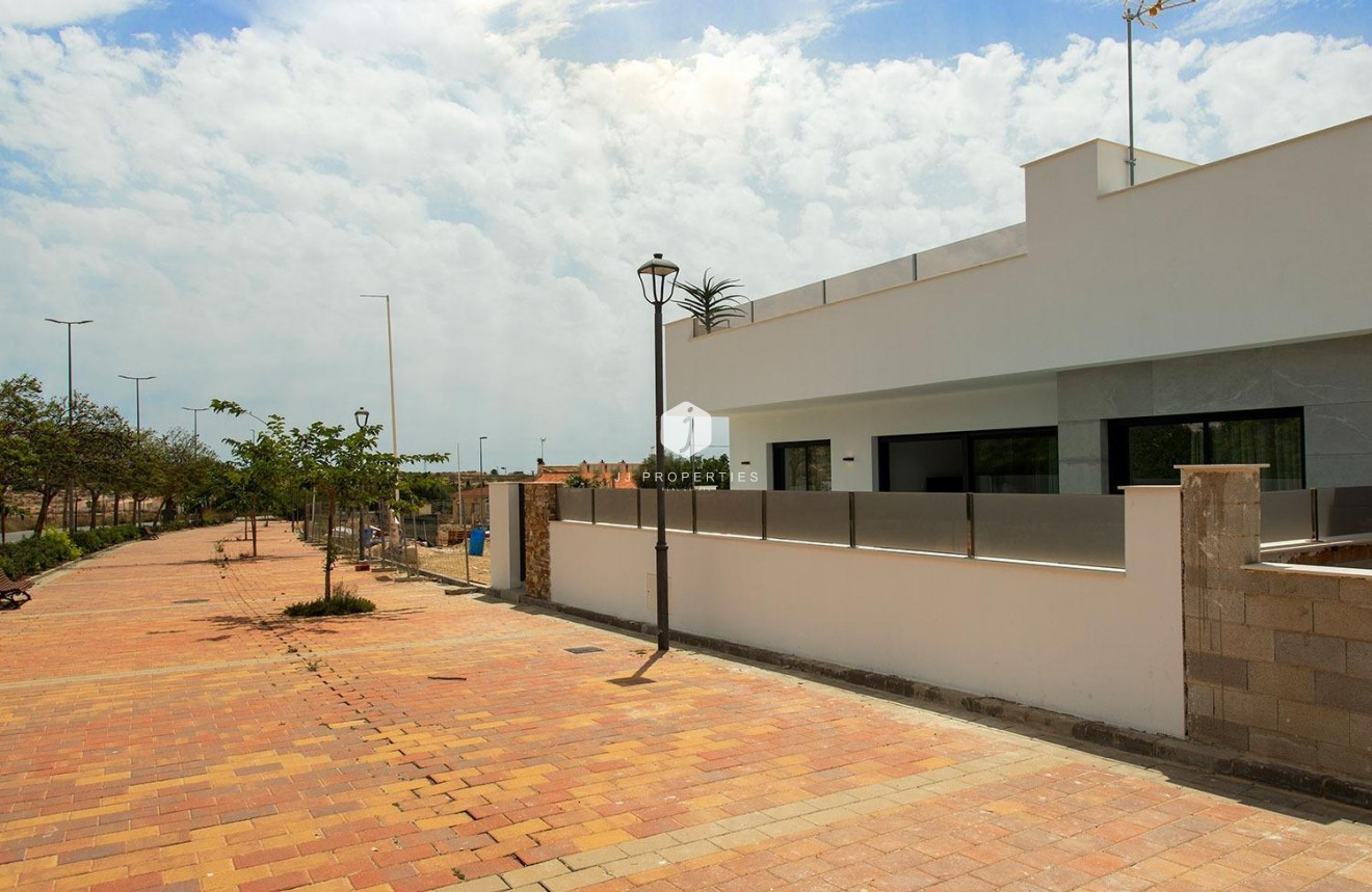 Nieuwbouw Woningen - Chalet -
Sucina