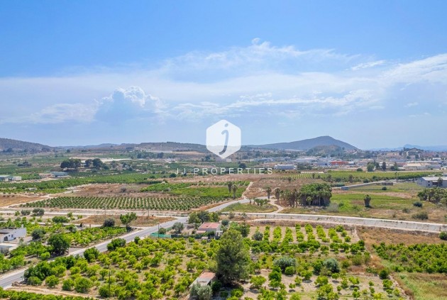 Nowy budynek - Daszek -
Jacarilla - pueblo