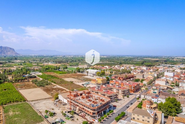 Nowy budynek - Daszek -
Jacarilla - pueblo