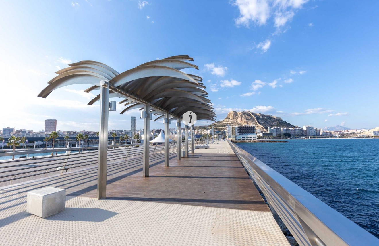 Nieuwbouw Woningen - Penthouse -
Alicante - Centro
