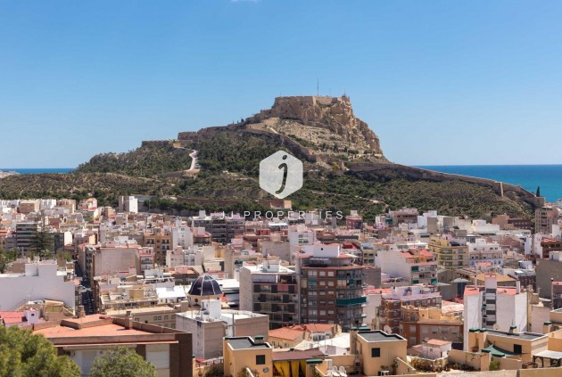 Nieuwbouw Woningen - Penthouse -
Alicante - Centro