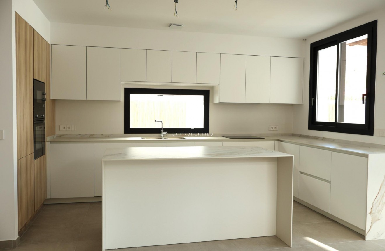 Nowy budynek - Villa -
Alfas del Pí - El Albir