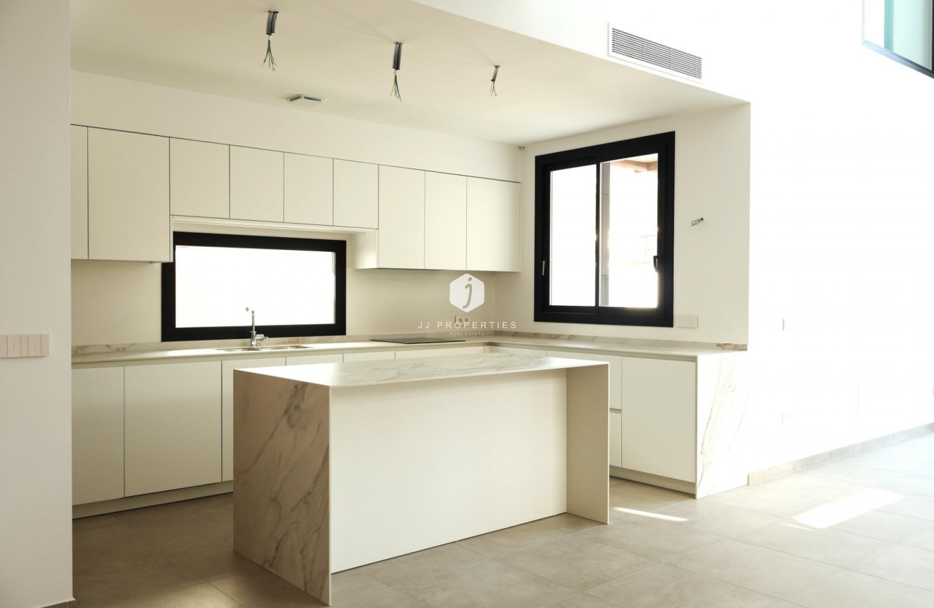 Nowy budynek - Villa -
Alfas del Pí - El Albir