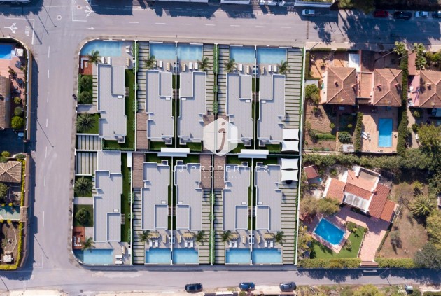 Nowy budynek - Villa -
Alfas del Pí - El Albir