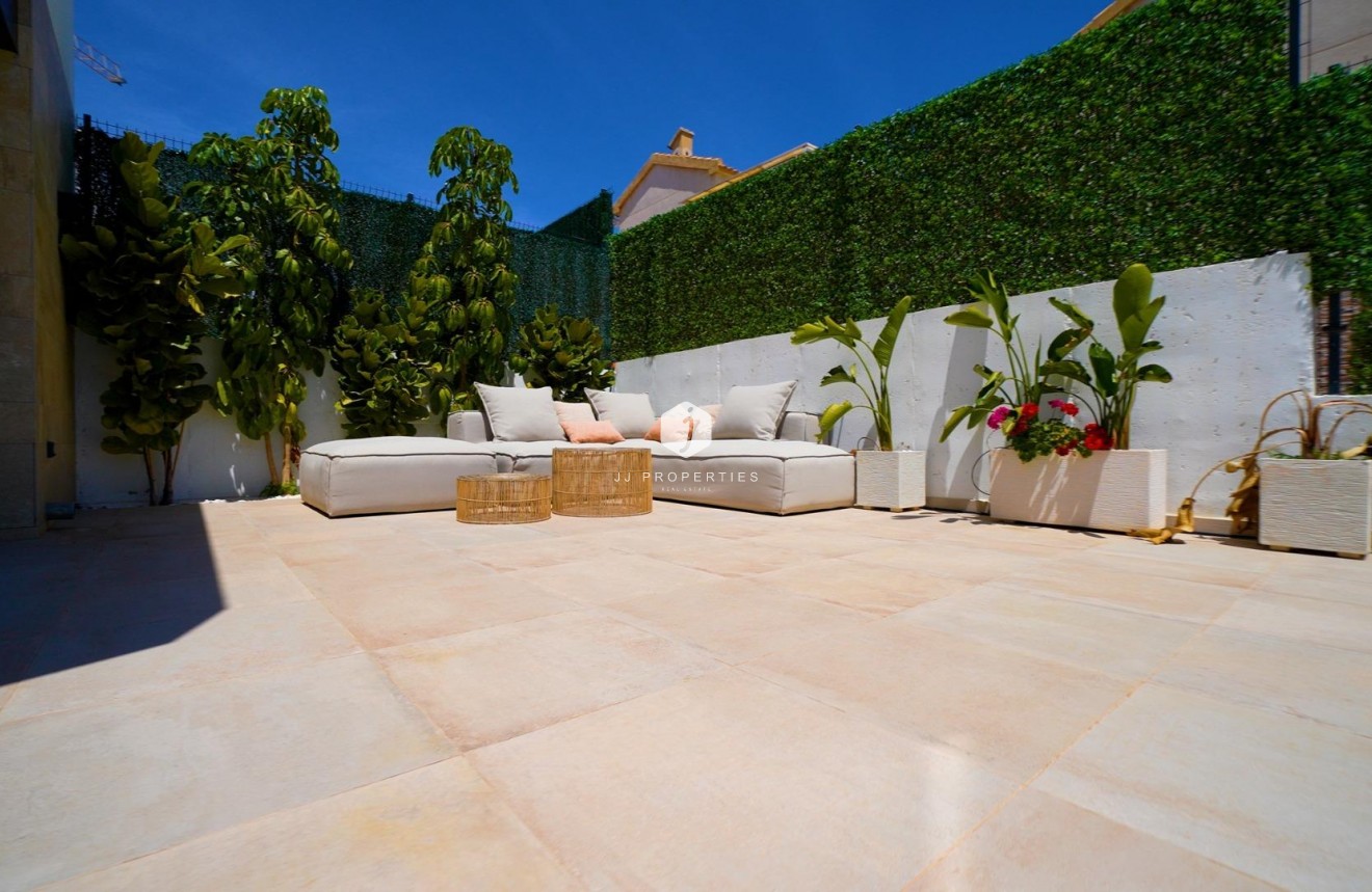 New Build - Villa -
Orihuela Costa - Los Altos