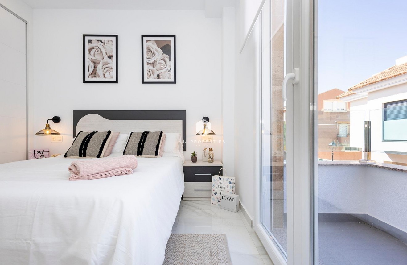 Nieuwbouw Woningen - Appartement / flat -
Jacarilla - pueblo