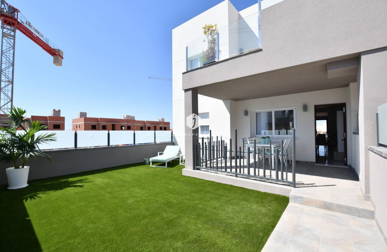 Nieuwbouw Woningen - Bungalow -
San Miguel de Salinas - La Cañada