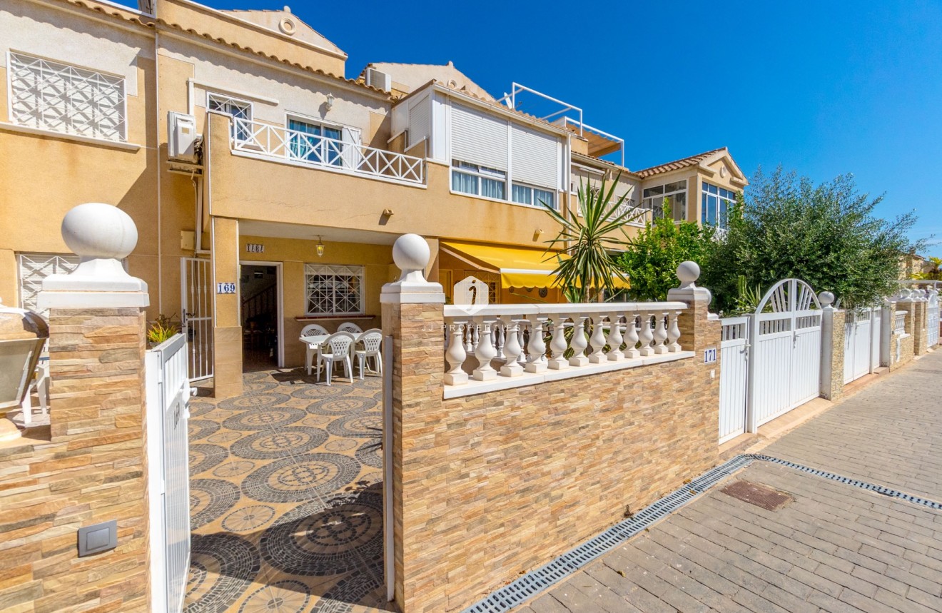 Tweedehands - duplex -
Torrevieja - Nueva Torrevieja