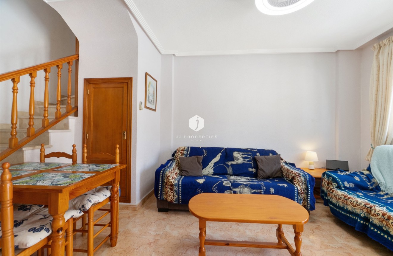 Tweedehands - duplex -
Torrevieja - Nueva Torrevieja
