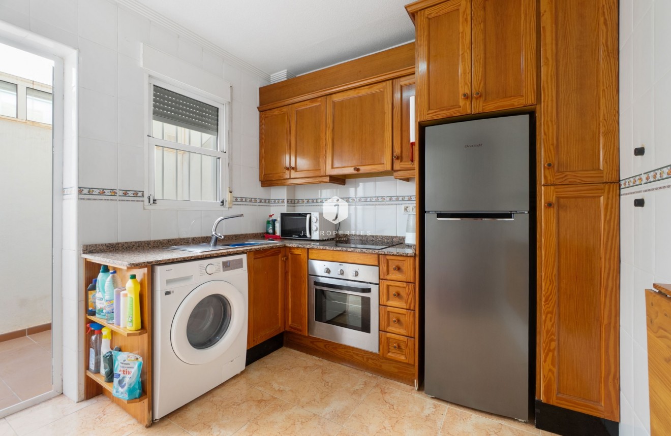 Tweedehands - duplex -
Torrevieja - Nueva Torrevieja