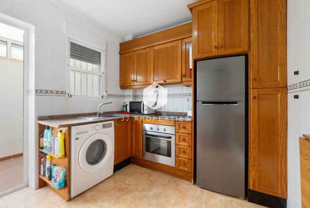 Tweedehands - duplex -
Torrevieja - Nueva Torrevieja