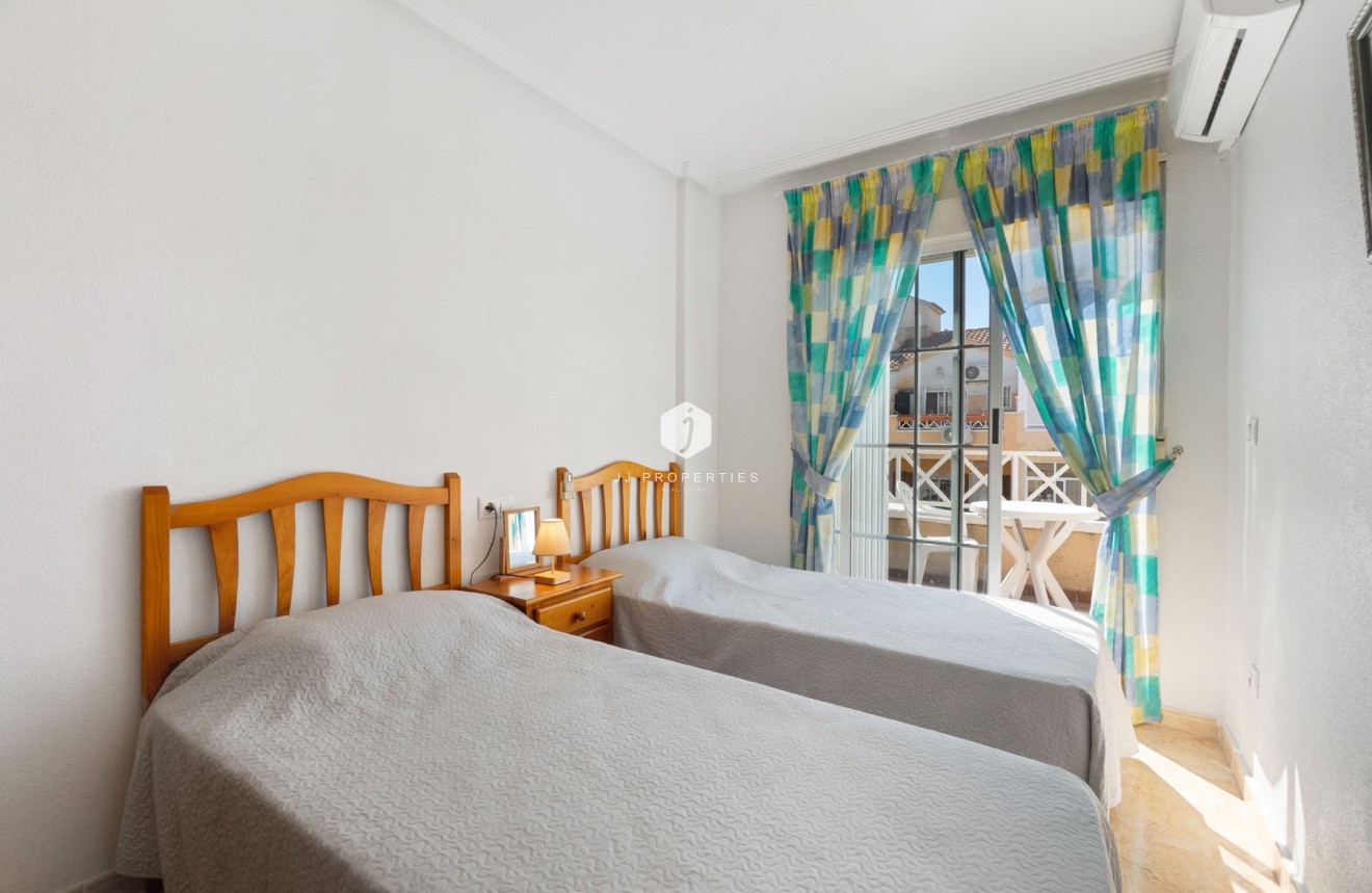 Tweedehands - duplex -
Torrevieja - Nueva Torrevieja