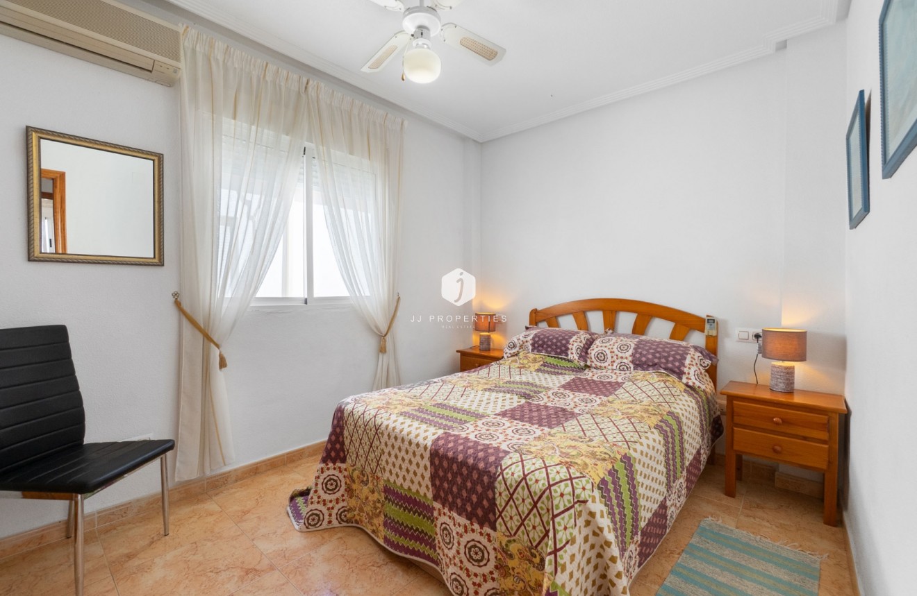 Tweedehands - duplex -
Torrevieja - Nueva Torrevieja