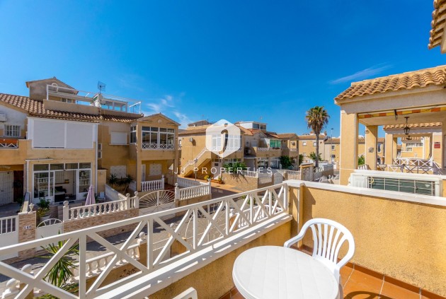 Tweedehands - duplex -
Torrevieja - Nueva Torrevieja