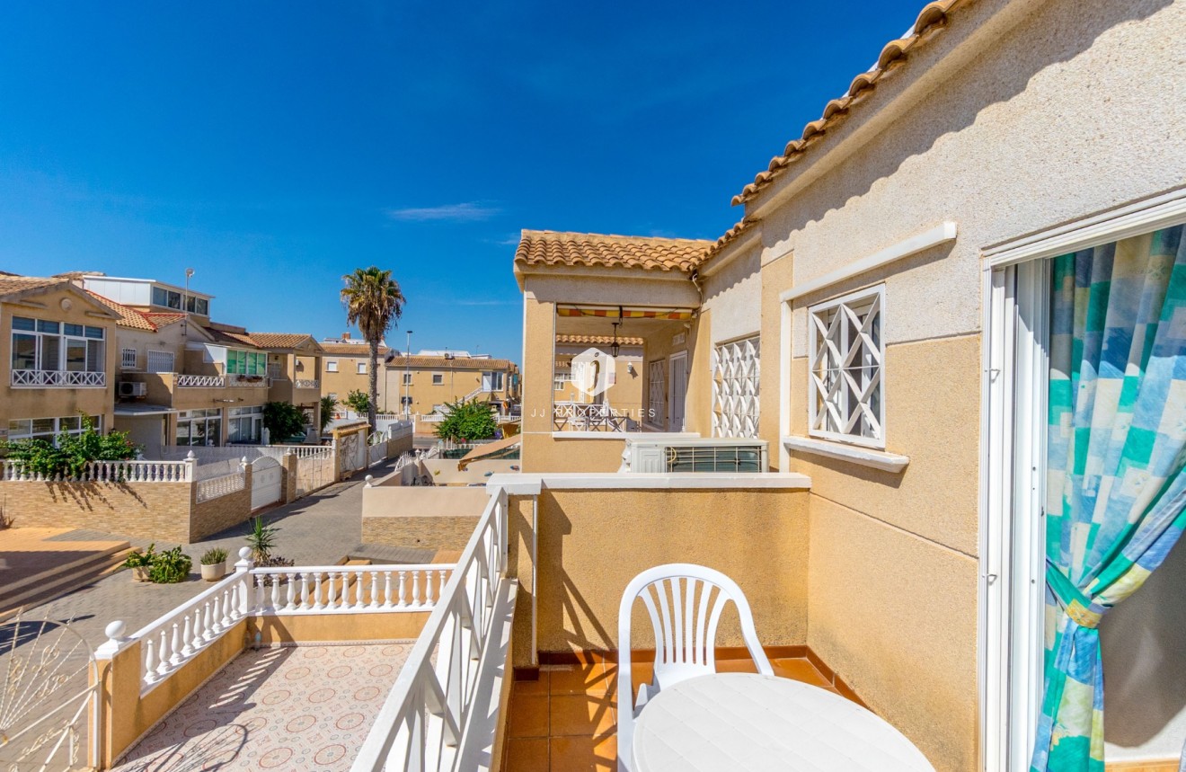Tweedehands - duplex -
Torrevieja - Nueva Torrevieja