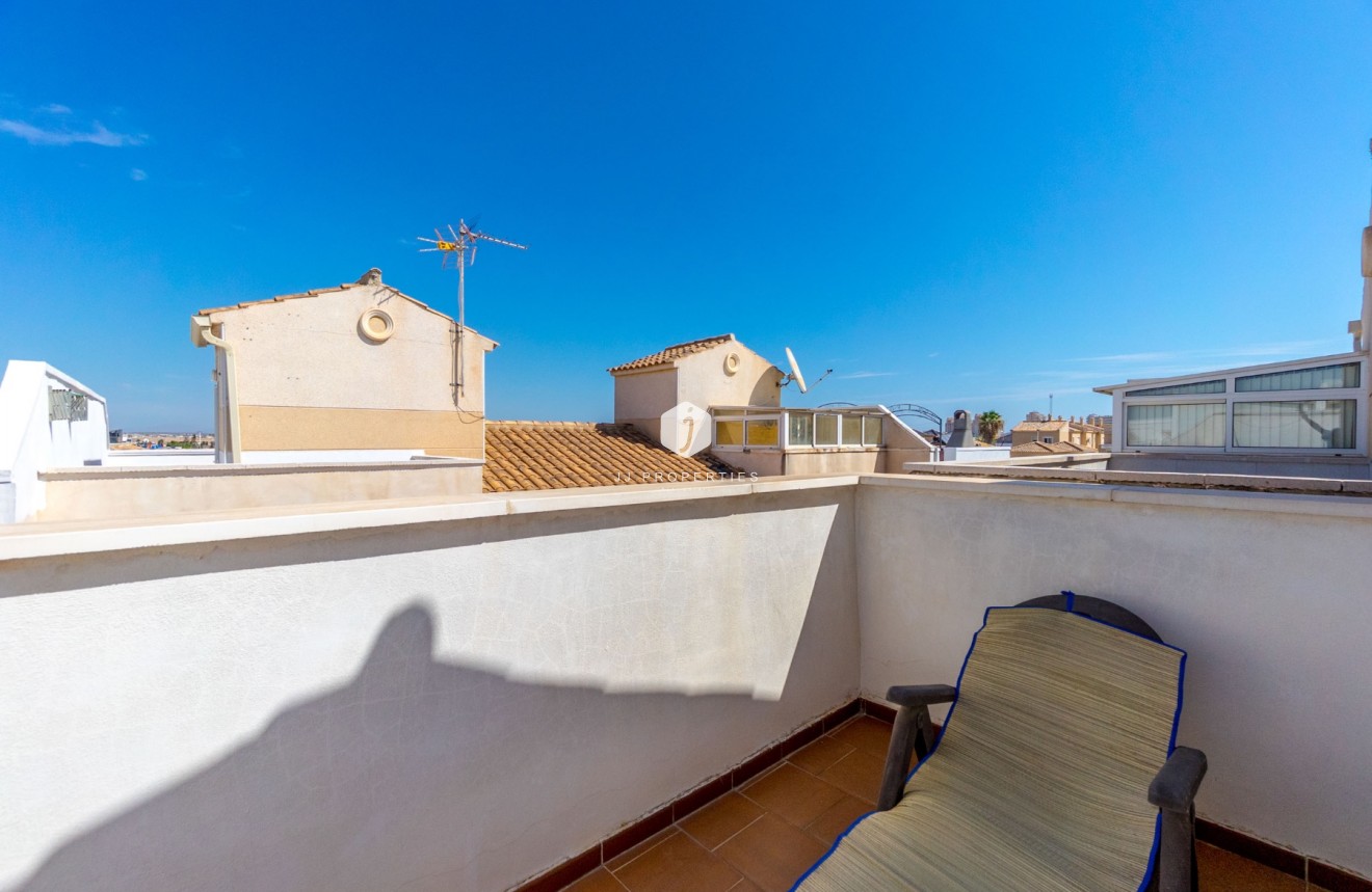Tweedehands - duplex -
Torrevieja - Nueva Torrevieja