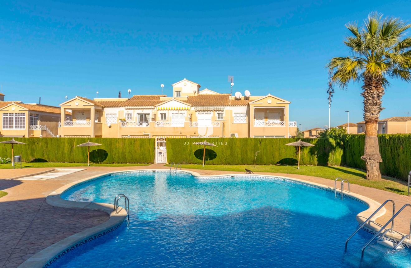 Tweedehands - duplex -
Torrevieja - Nueva Torrevieja