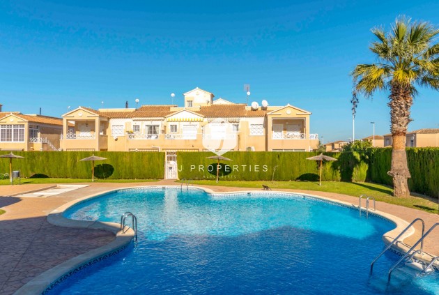 Tweedehands - duplex -
Torrevieja - Nueva Torrevieja