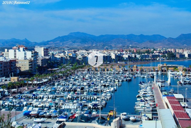 Nouvelle construction - Chalet -
Fuente Álamo - La Pinilla