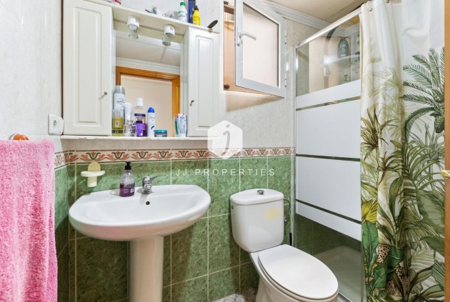 Tweedehands - Appartement / flat -
Torrevieja - Torrevieja Centro