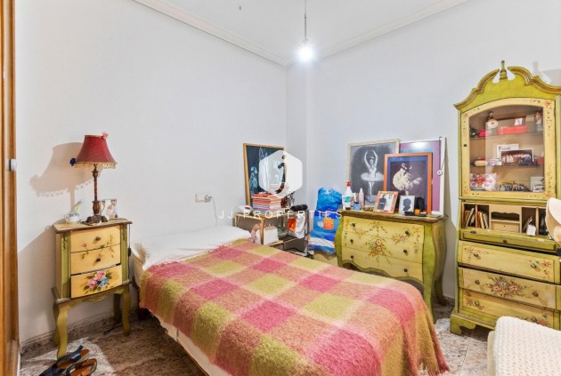 Tweedehands - Appartement / flat -
Torrevieja - Torrevieja Centro