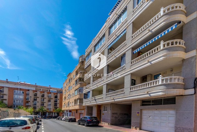 Tweedehands - Appartement / flat -
Torrevieja - Torrevieja Centro