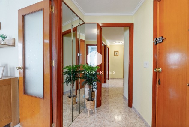 Tweedehands - Appartement / flat -
Torrevieja - Torrevieja Centro