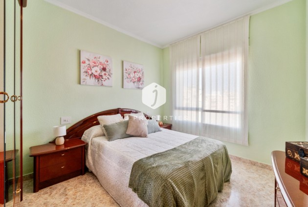 Tweedehands - Appartement / flat -
Torrevieja - Torrevieja Centro