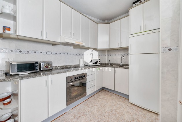 Tweedehands - Appartement / flat -
Torrevieja - Torrevieja Centro