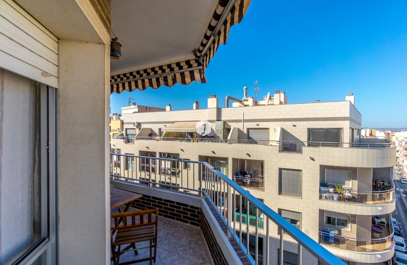Tweedehands - Appartement / flat -
Torrevieja - Torrevieja Centro