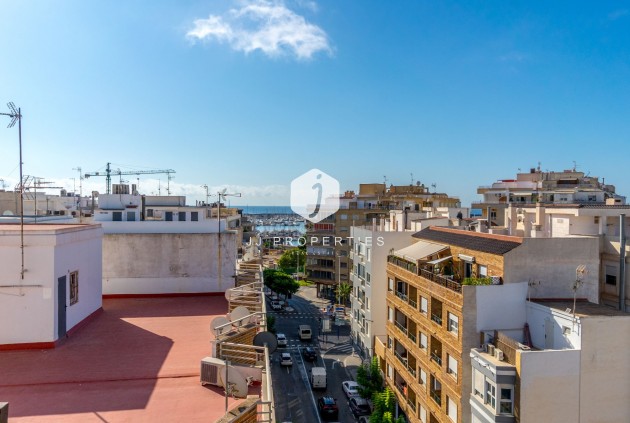 Tweedehands - Appartement / flat -
Torrevieja - Torrevieja Centro