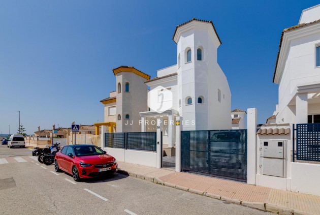 Nieuwbouw Woningen - Villa -
San Fulgencio - El Oasis