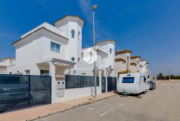 Nieuwbouw Woningen - Villa -
San Fulgencio - El Oasis